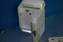 真伪鉴别服务图片 2005年中国国际通信设备技术展中的通讯设备